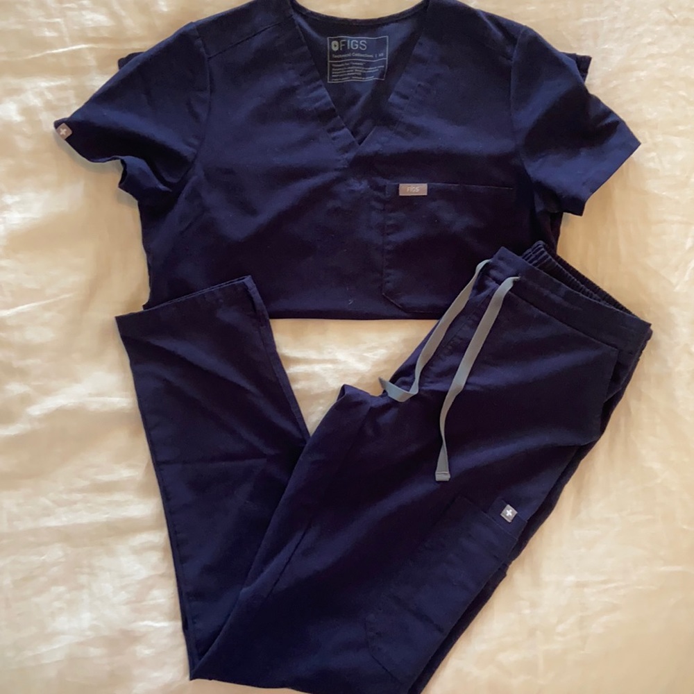 Figs Katarina and Zola scrubs set